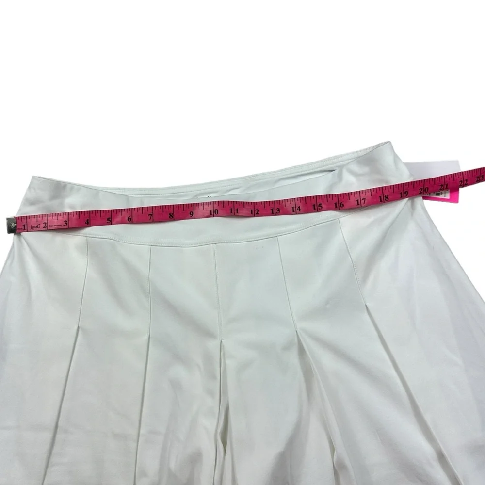 LILLY PULITZER: NWT Luxletic 5” Frazier Shorts in Resort White UPF 50+ Size 16